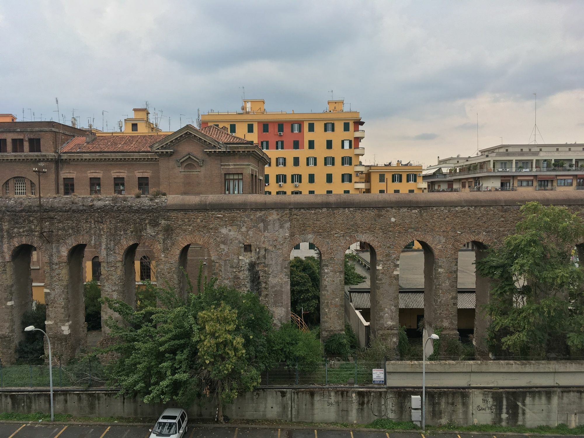 Giuly Guesthouse Rome Exterior photo